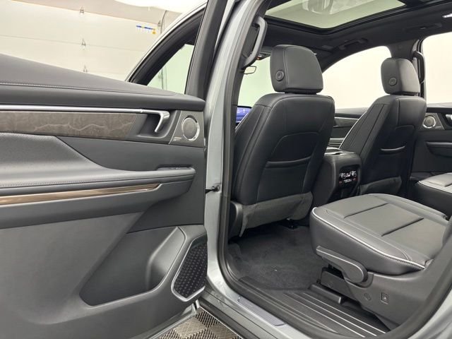 New 2026 Moonstone Gray Metallic Buick Avenir image 44