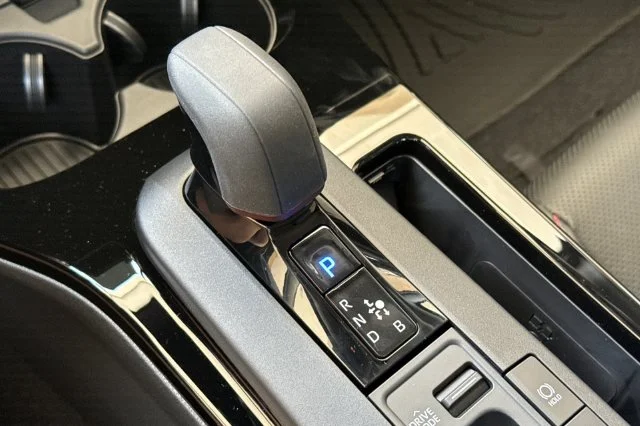 New 2027 Wind Chill Pearl <sup>1</sup> Toyota  XSE Premium image 24