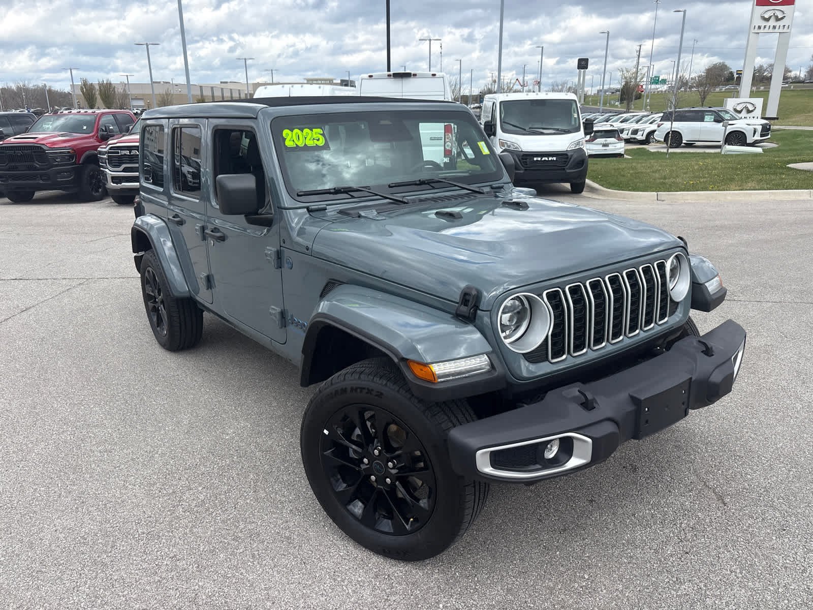 Used 2025 Jeep Wrangler 4xe Sahara 4XE with VIN 1C4RJXP66SW579079 for sale in Kansas City