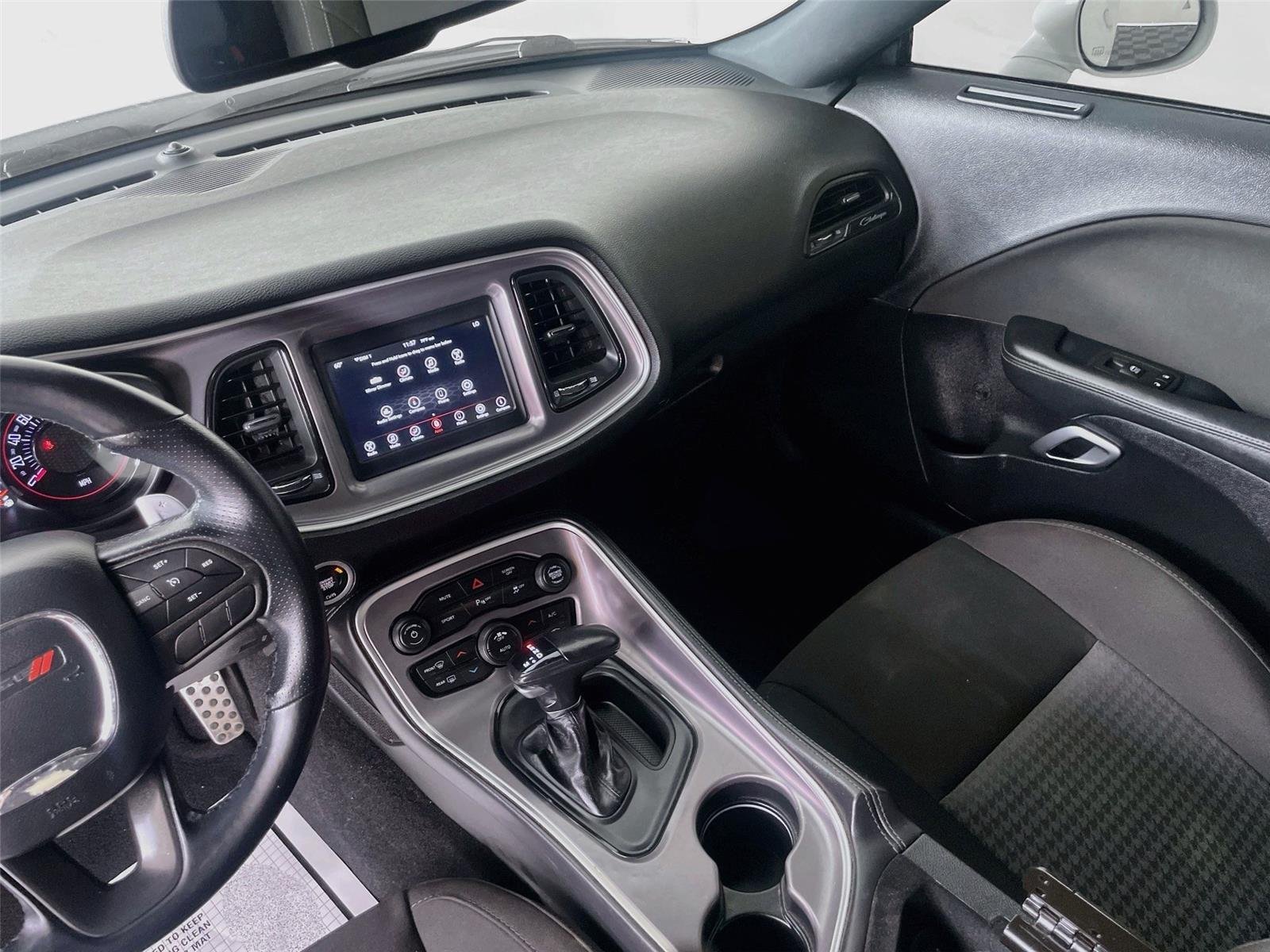 Used 2020 White Knuckle Clearcoat Dodge R/T image 25