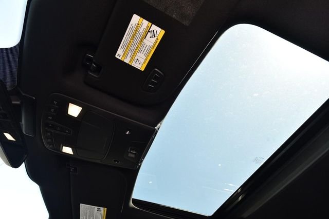 Used 2017 Silver Ford Platinum image 26