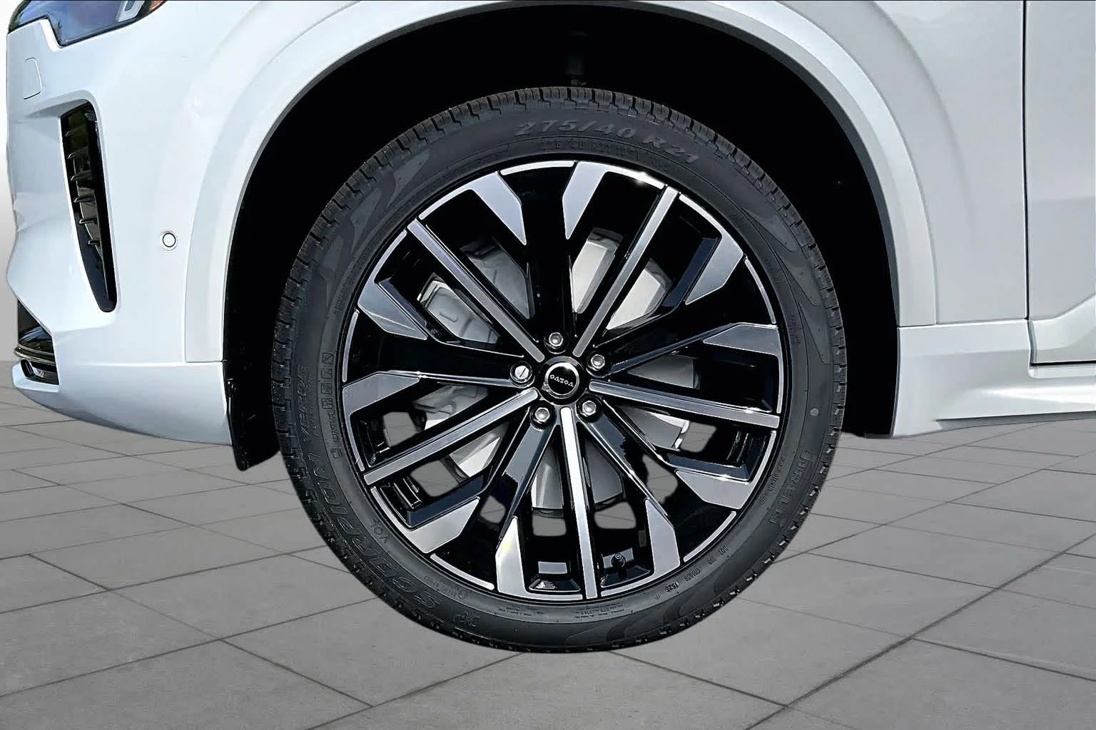 New 2026 Crystal White Volvo Ultra image 16