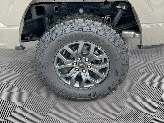 New 2026 Gray Ford Tremor image 20