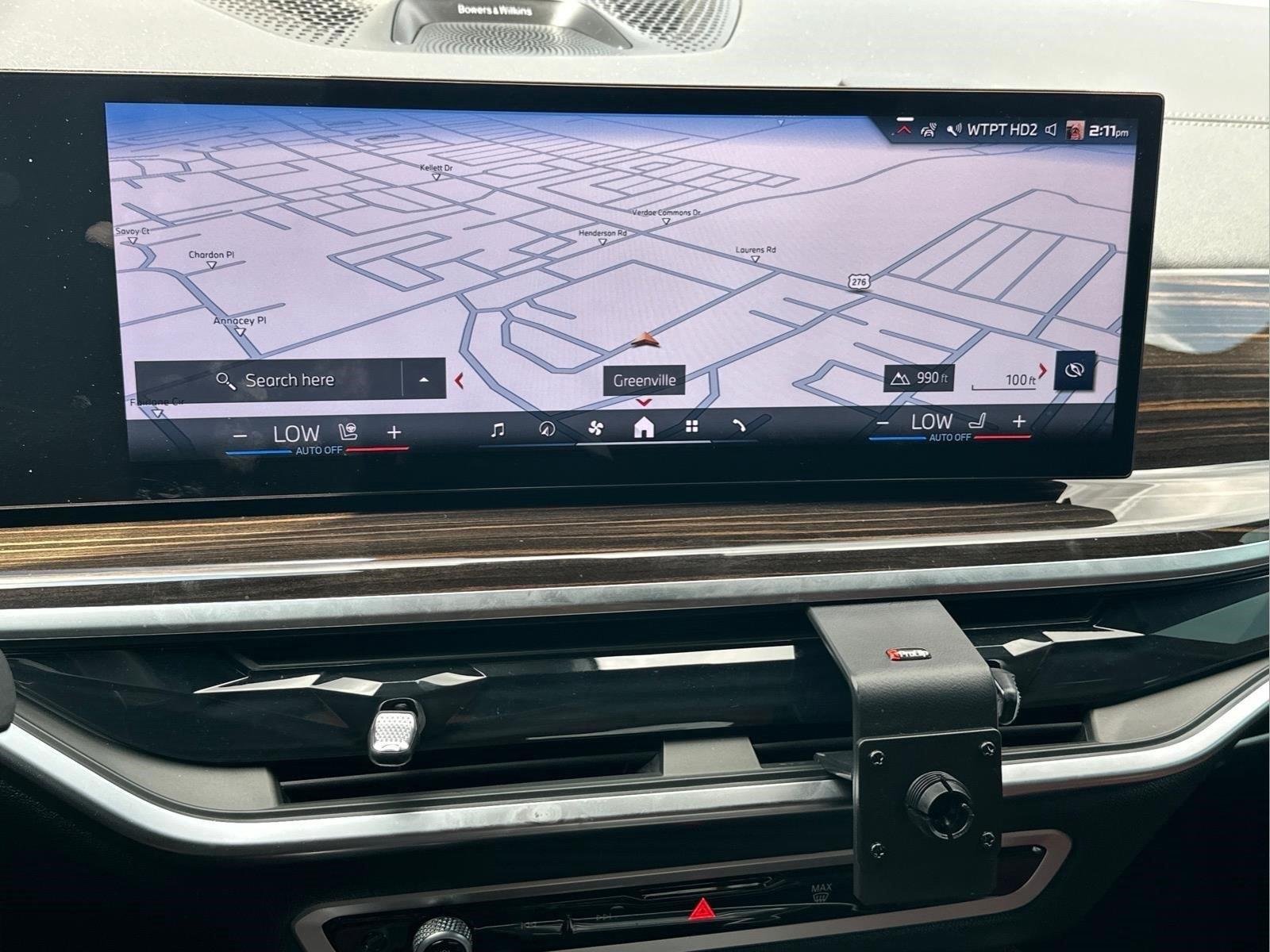 Used 2025  BMW M60i image 29