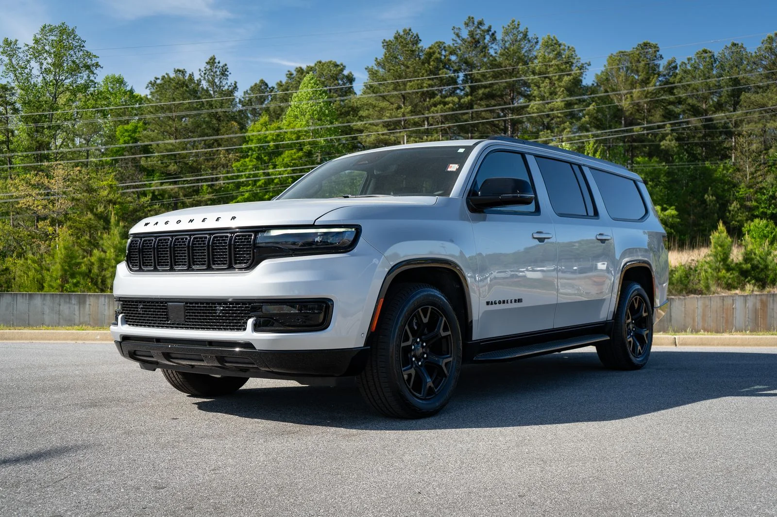 Used 2025 Silver Jeep Series II image 3