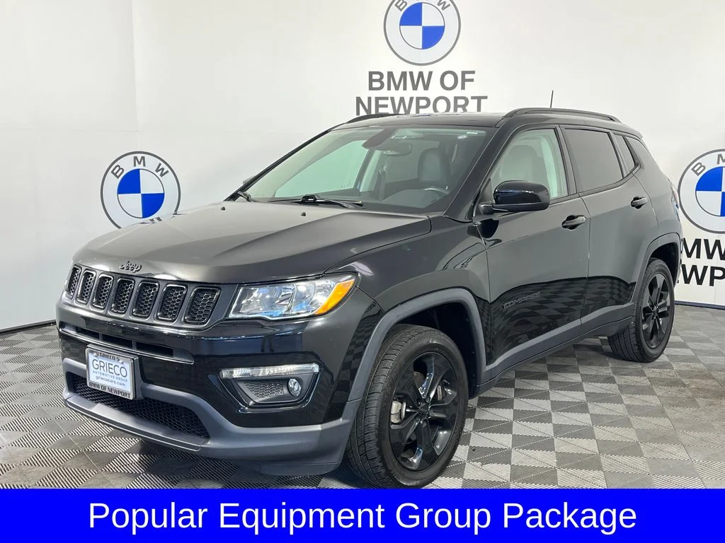 Used 2019 Black Jeep Latitude image 4