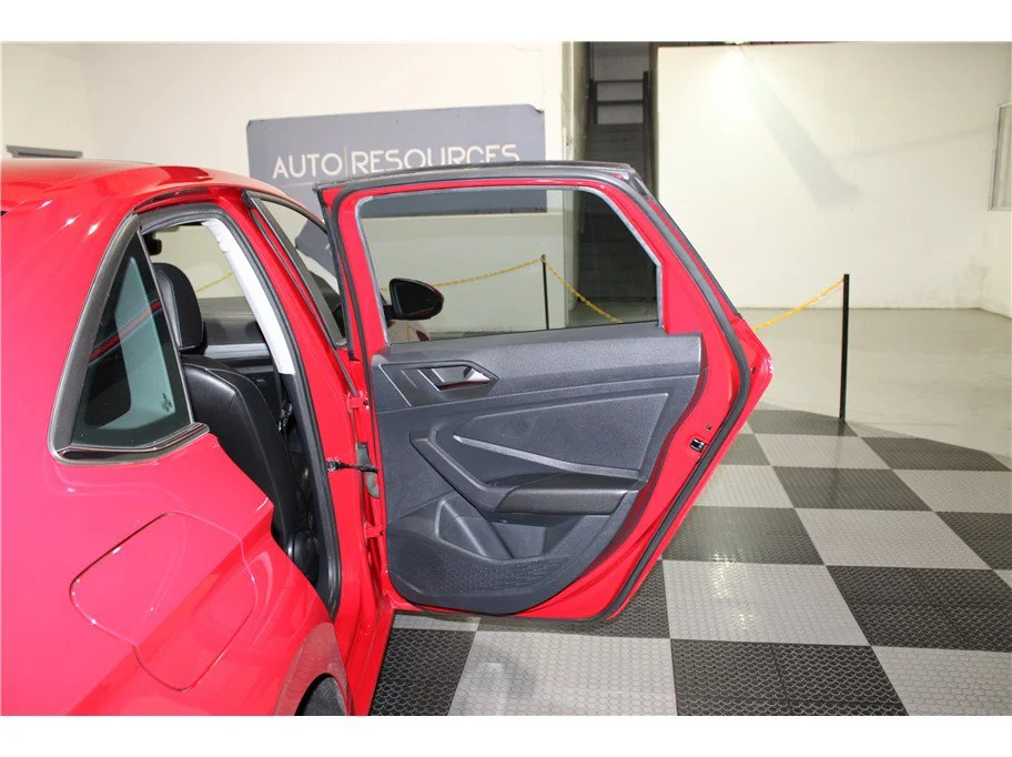 Used 2019 Red Volkswagen SEL image 22