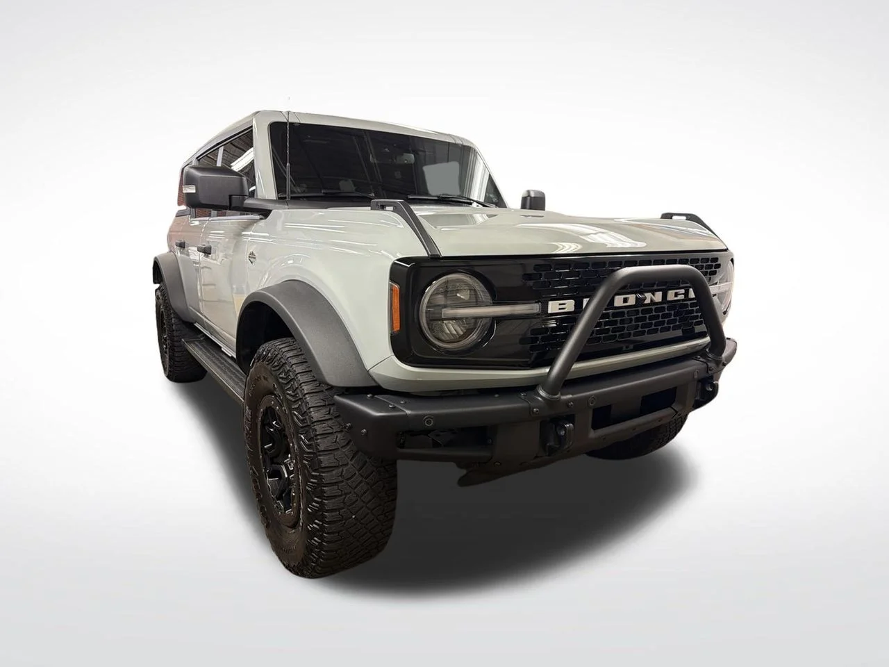 Used 2023 Gray Ford Wildtrak image 9