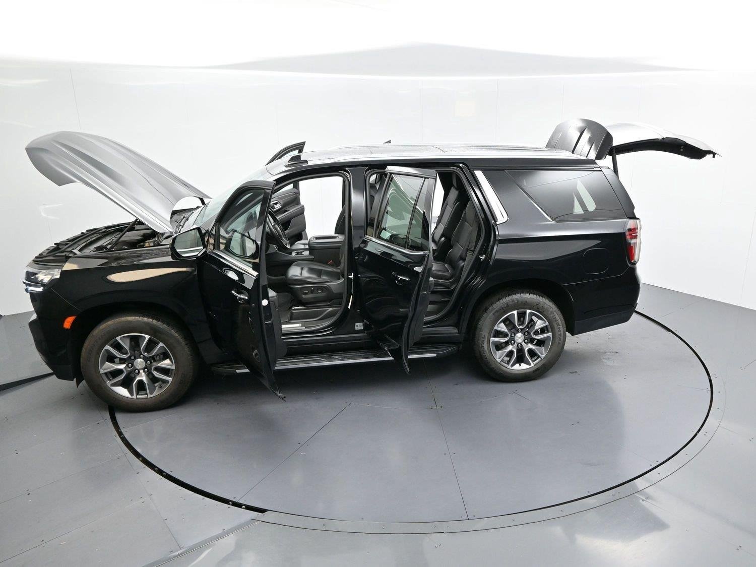 Used 2023 BLACK Chevrolet LT image 52