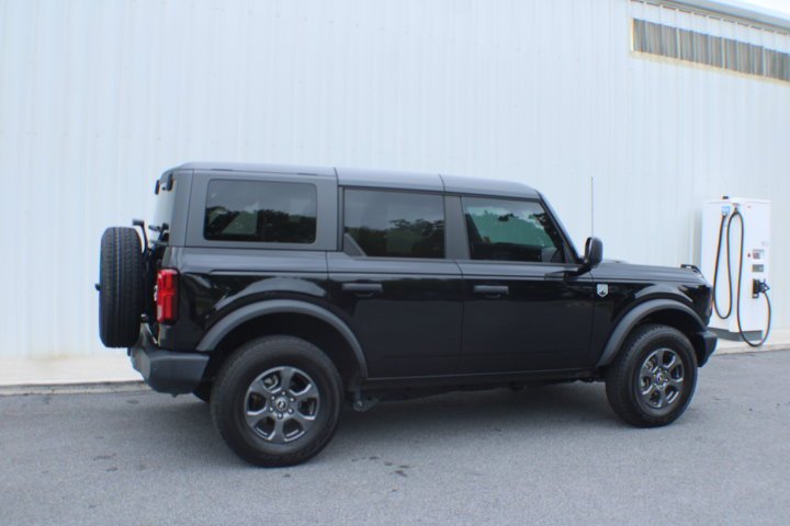 Used 2025  Ford Big Bend image 2
