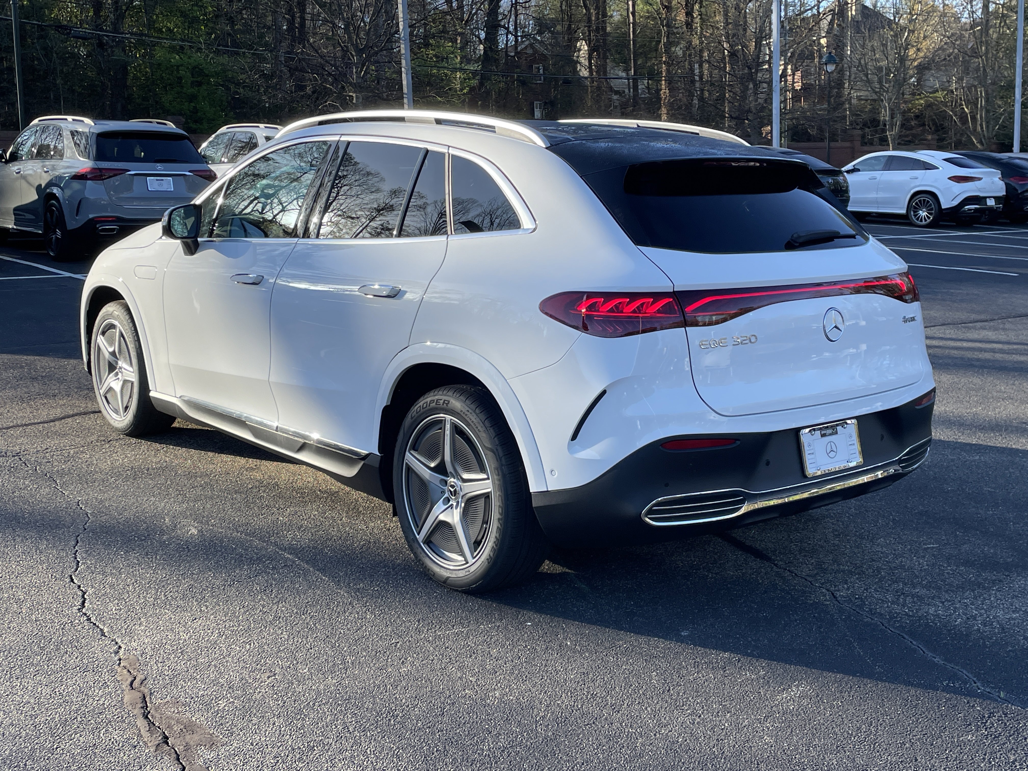 New 2026 Polar White Mercedes-Benz EQE 320 4MATIC® SUV image 11