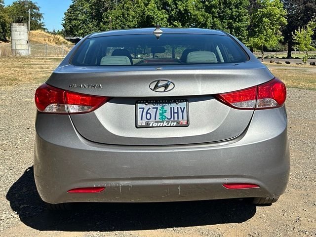 Used 2012 Titanium Gray Metallic Hyundai GLS image 8