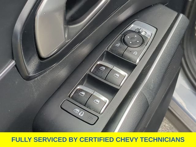 Used 2023 Silver Kia S image 24