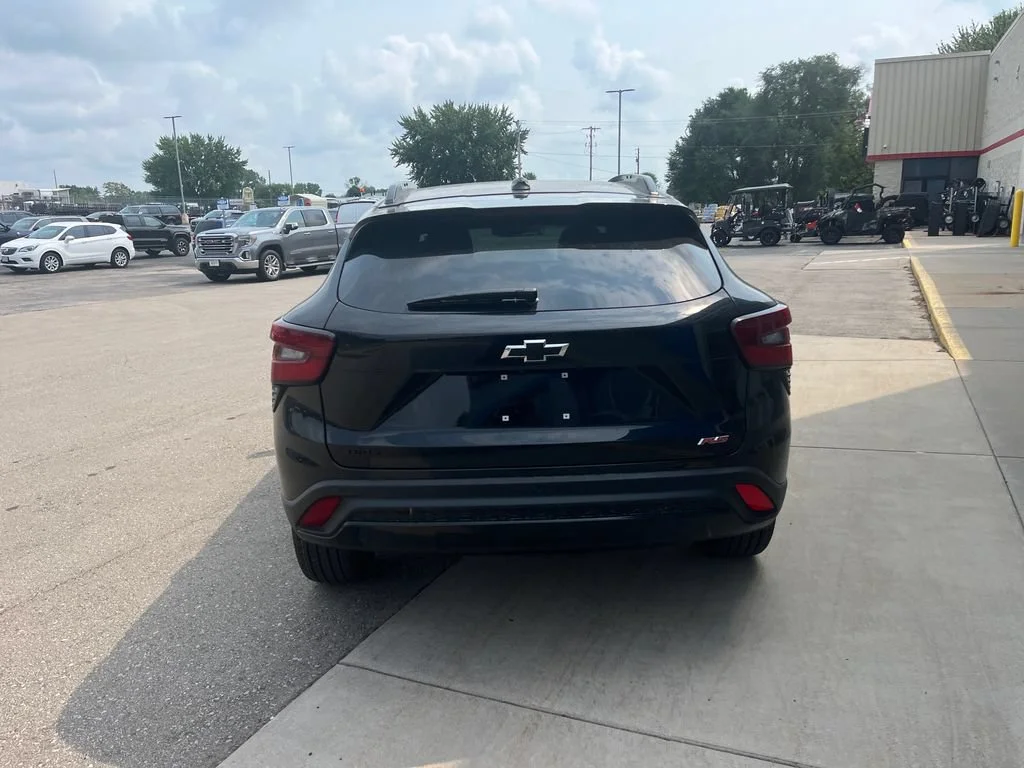 2026 Chevrolet Trax RS - Photo 6