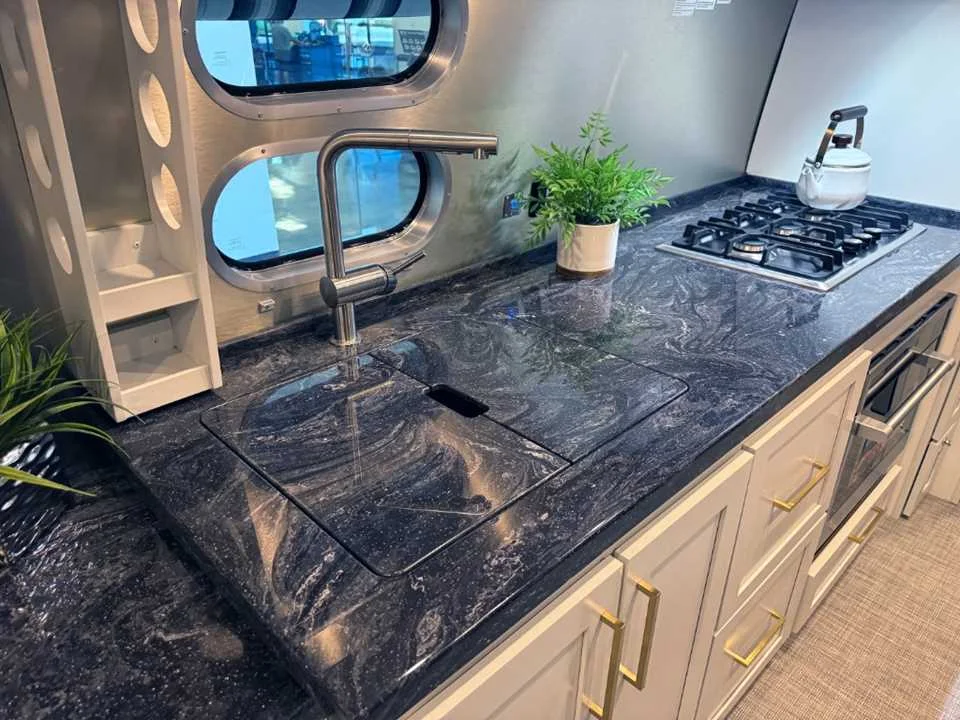 New 2026 SILVER AIRSTREAM  image 33