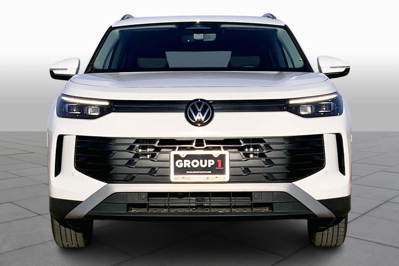 New 2026 Pure White Volkswagen S image 3