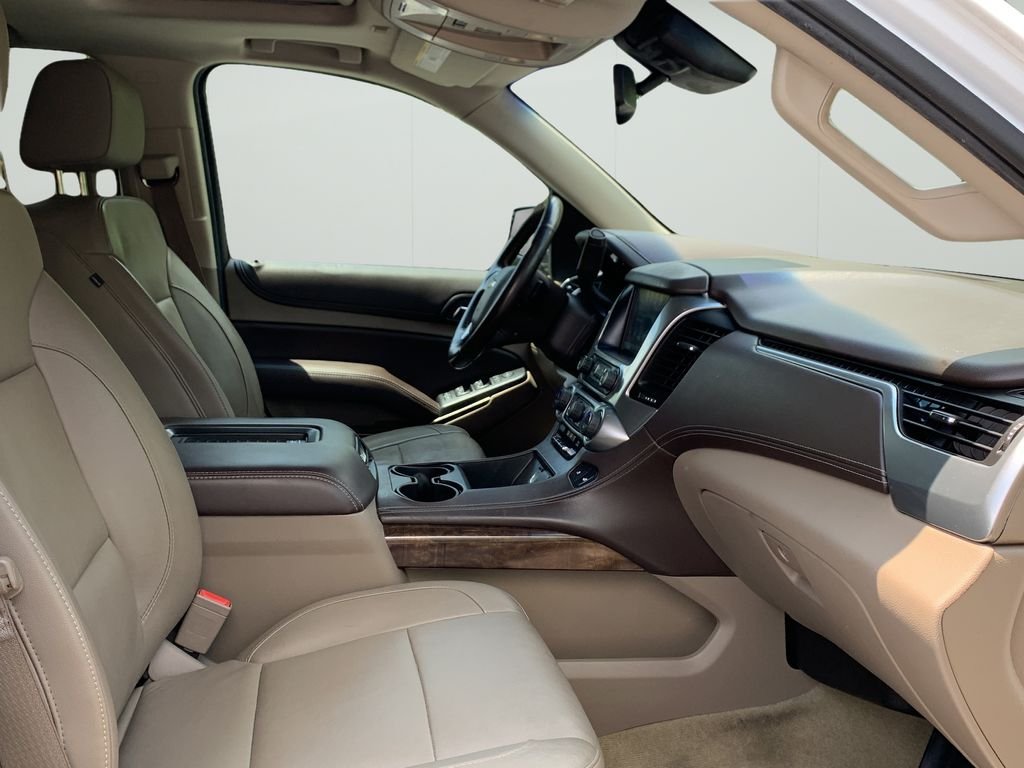 Used 2016 Summit White Chevrolet LT image 41