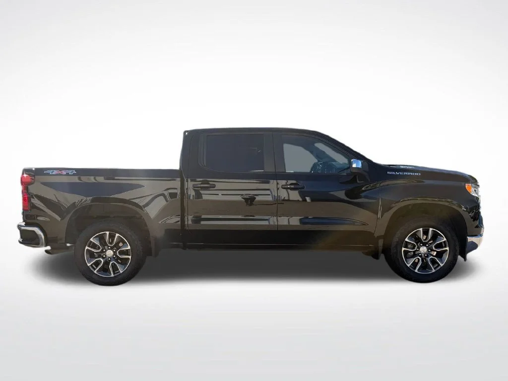 2024 Chevrolet Silverado 1500 LT - Photo 37
