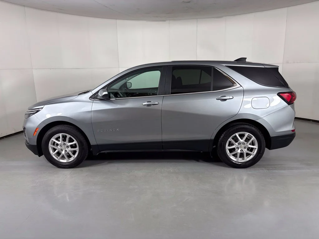 Used 2024 Gray Chevrolet LT image 5