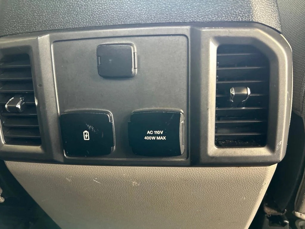 Used 2019 Black Ford XLT image 33