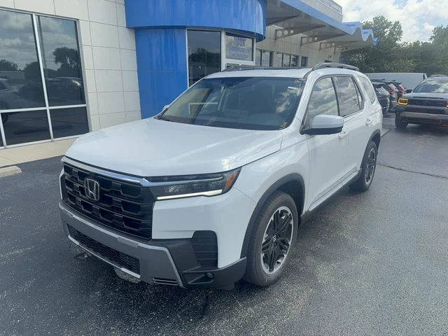 2026 Honda Pilot Touring Blackout