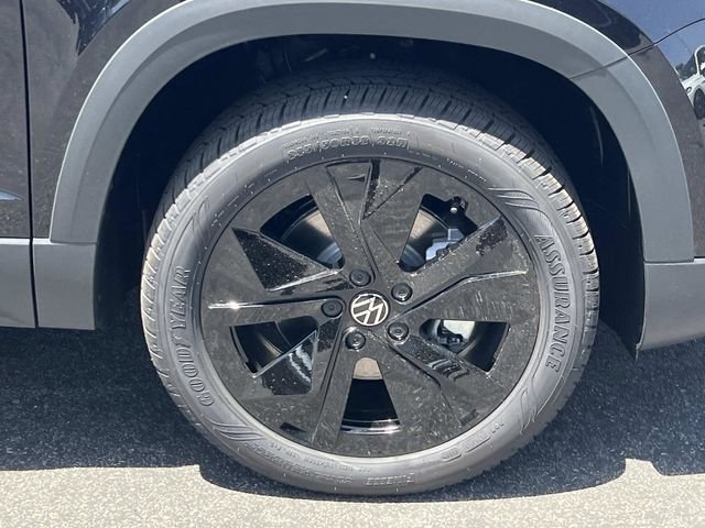 New 2026 Black Volkswagen 1.5T SE Black image 29