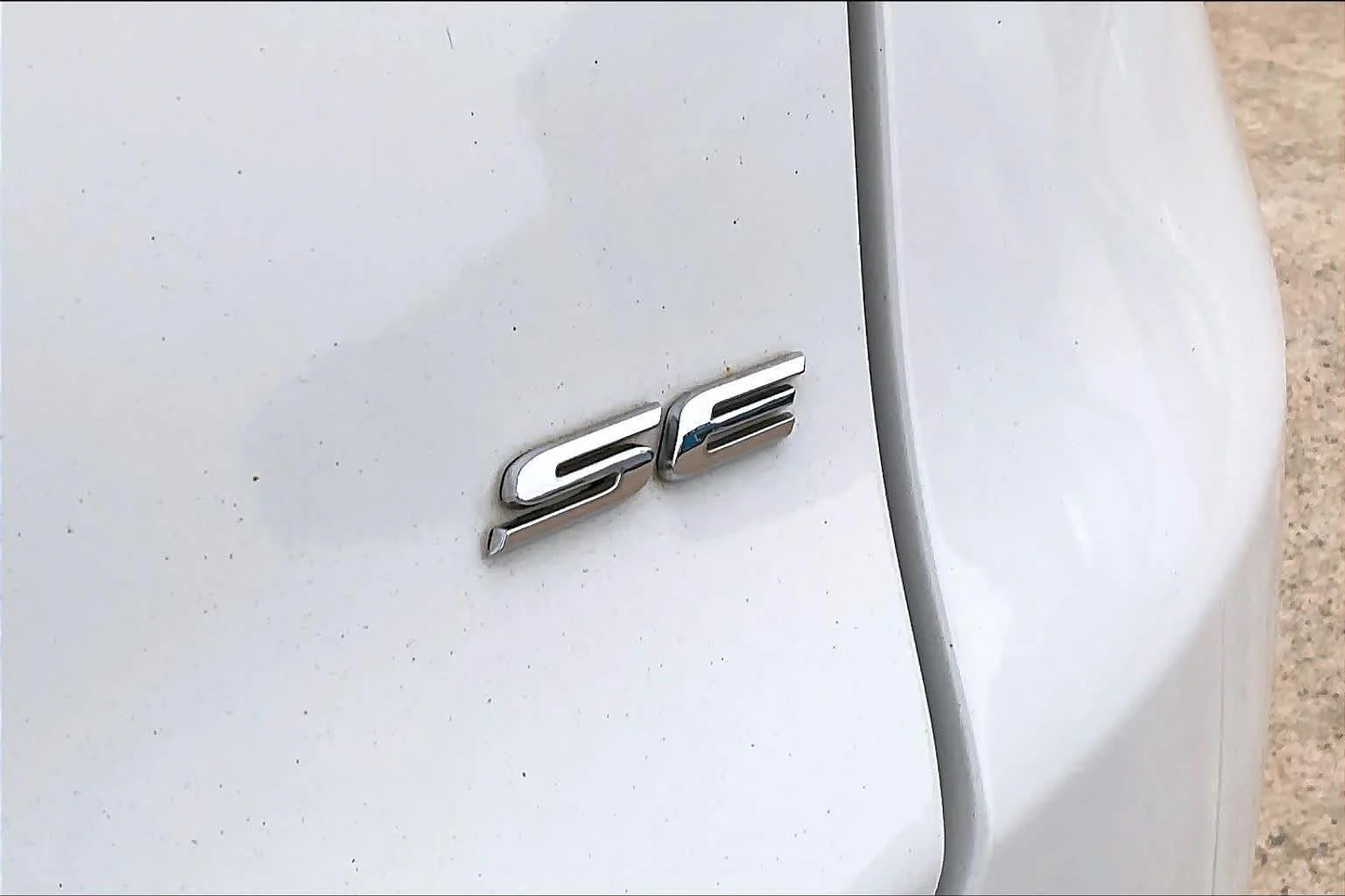 Used 2014 Oxford White Ford SE image 10
