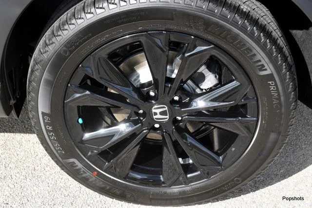 New 2026 Solar Silver Metallic Honda Sport Touring image 5