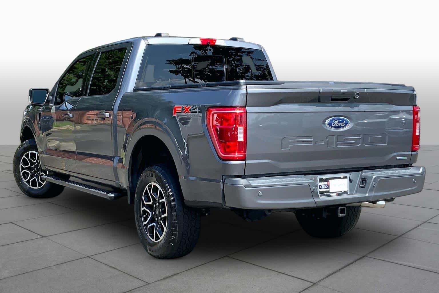 Used 2022 Carbonized Gray Ford XLT image 13