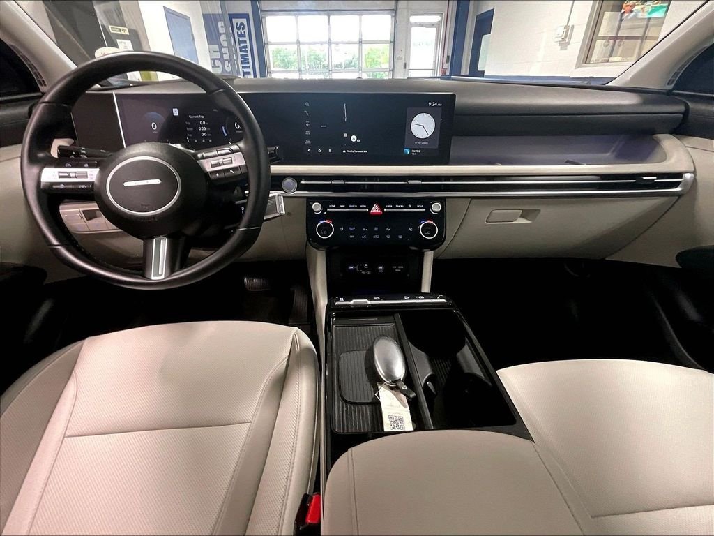 Certified Used 2025 Red Hyundai SEL Convenience image 21