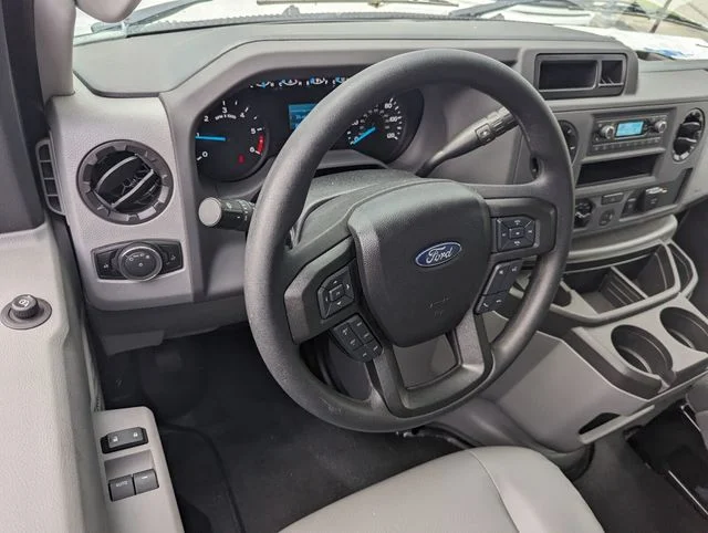 2025 Ford E-Series Cutaway Base - Photo 7