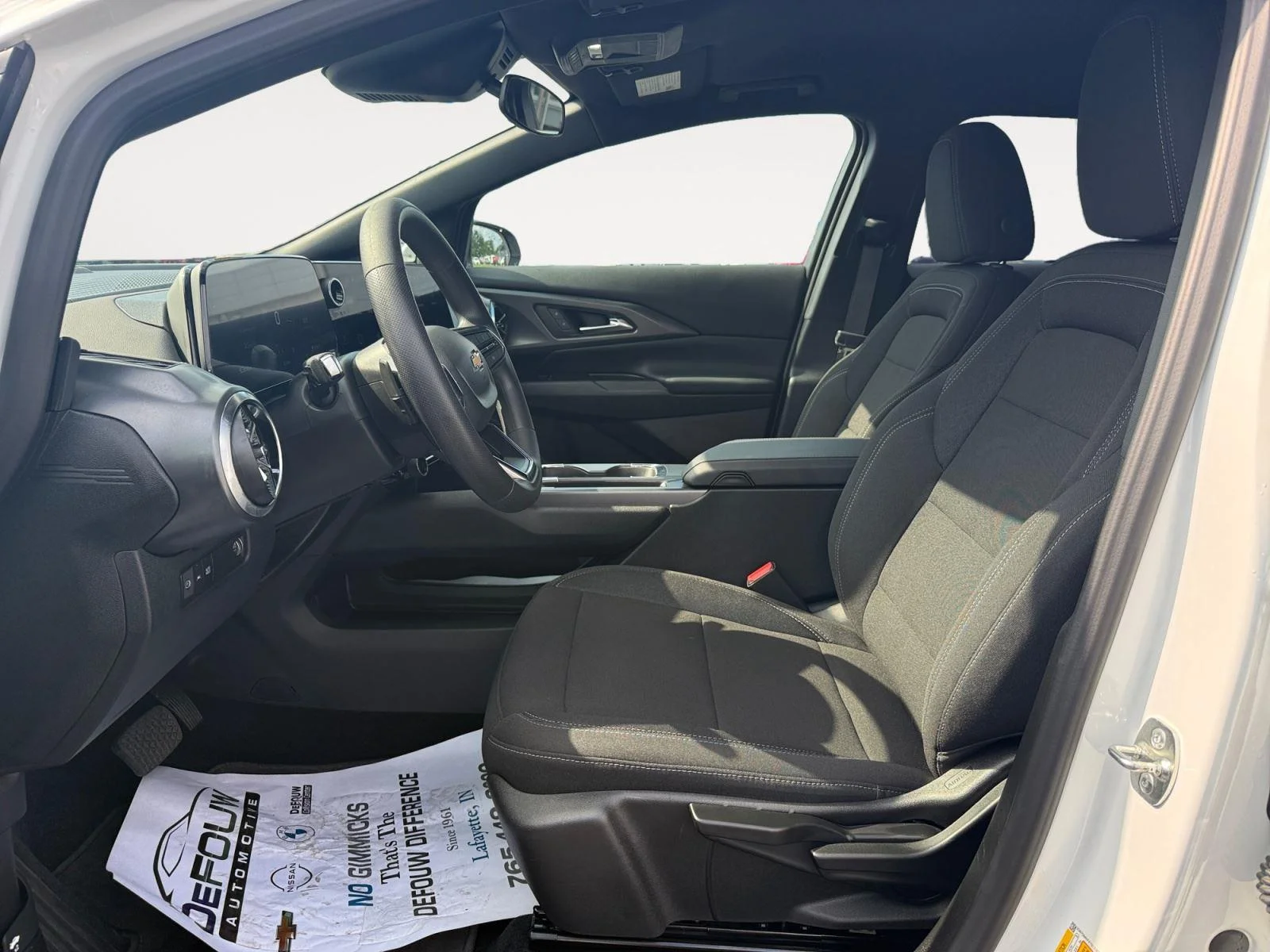 Used 2026 Summit White Chevrolet LT1 w/PCY image 10