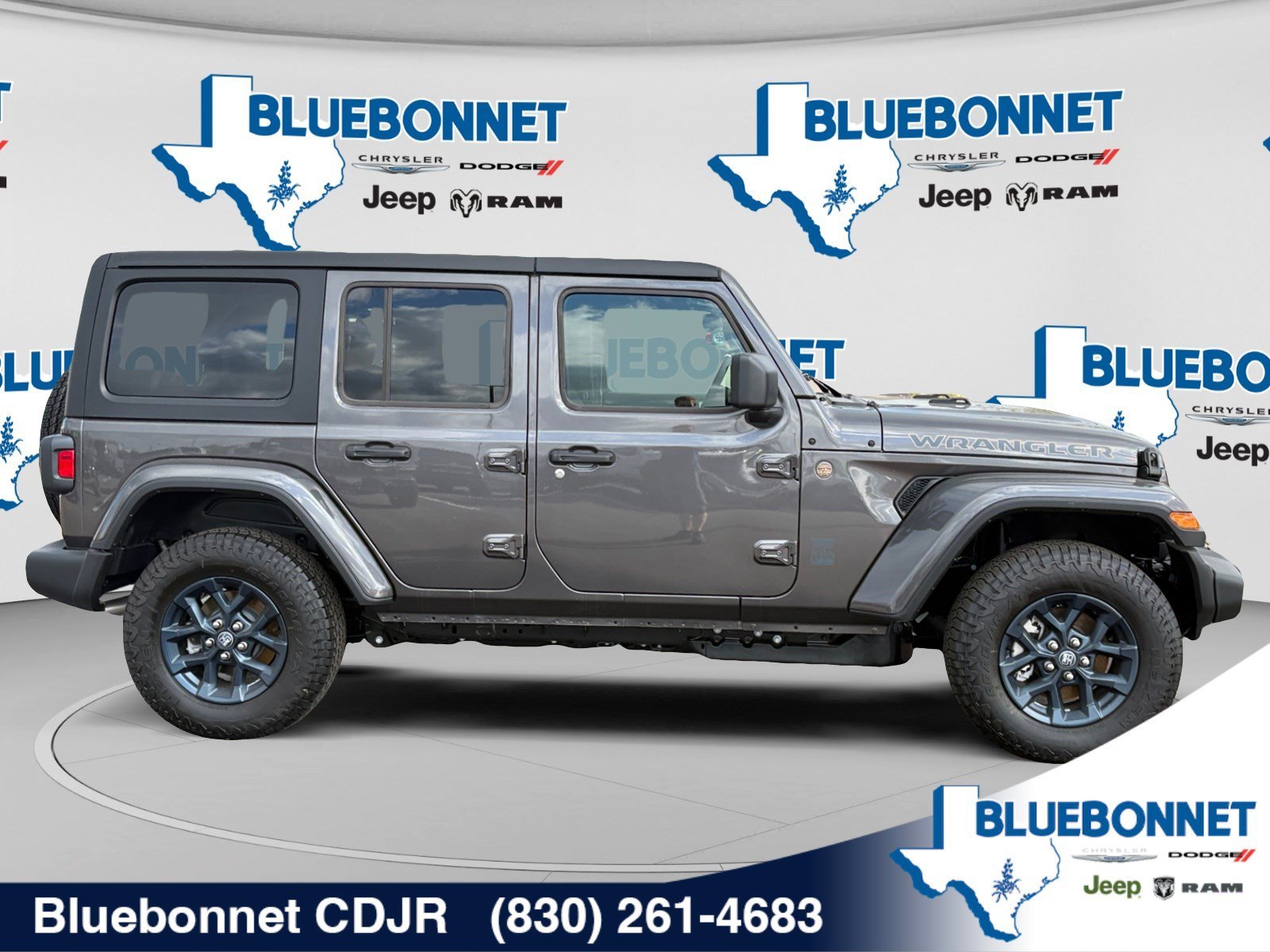 New 2026 Granite Crystal Metallic Clearcoat Jeep 85th Anniversary image 4