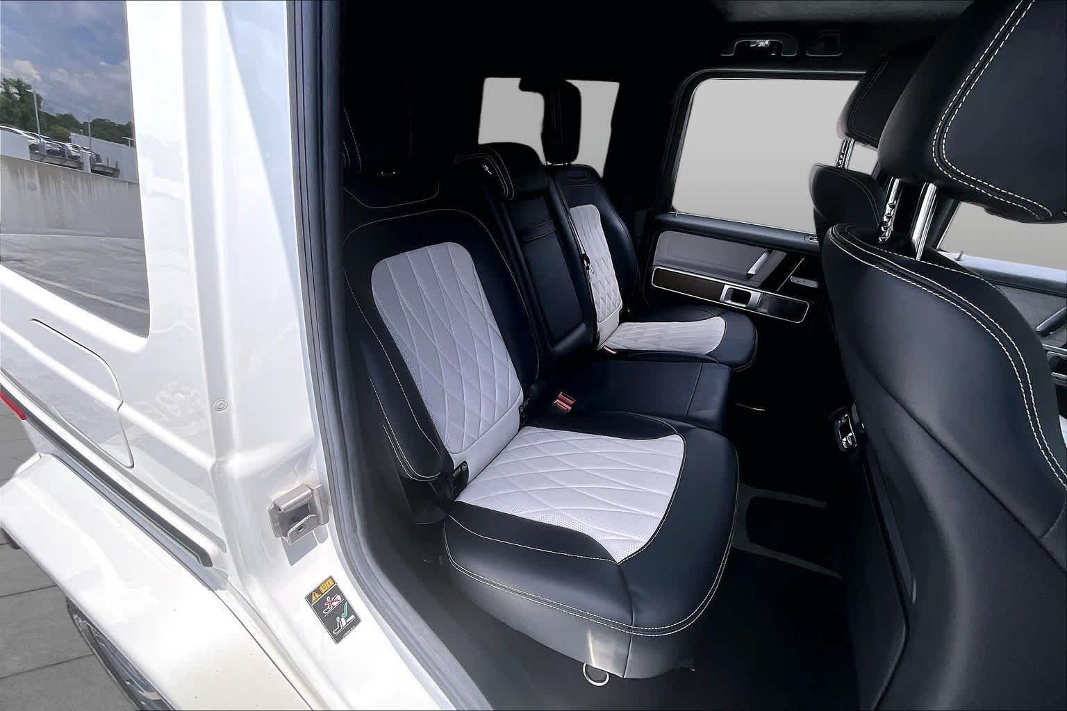 Used 2020 designo Diamond White Metallic Mercedes-Benz AMG® G 63 image 20