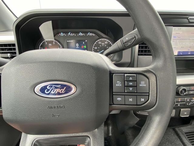 2025 Ford F-550 Super Duty Chassis Cab XL - Photo 15