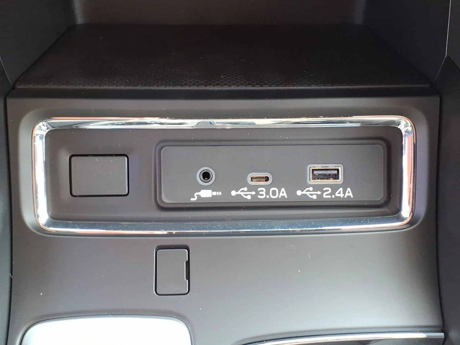 New 2026 SAPPHIRE BLUE PEARL Subaru Premium 7-Passenger image 12