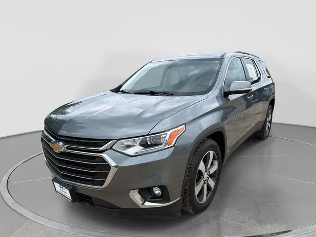 Used 2020 Gray Chevrolet 3LT image 8