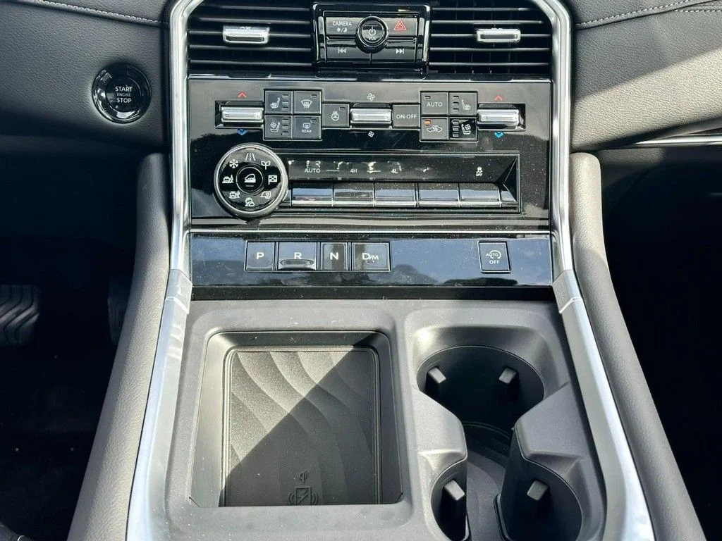 New 2026 Super Black Nissan Platinum image 11