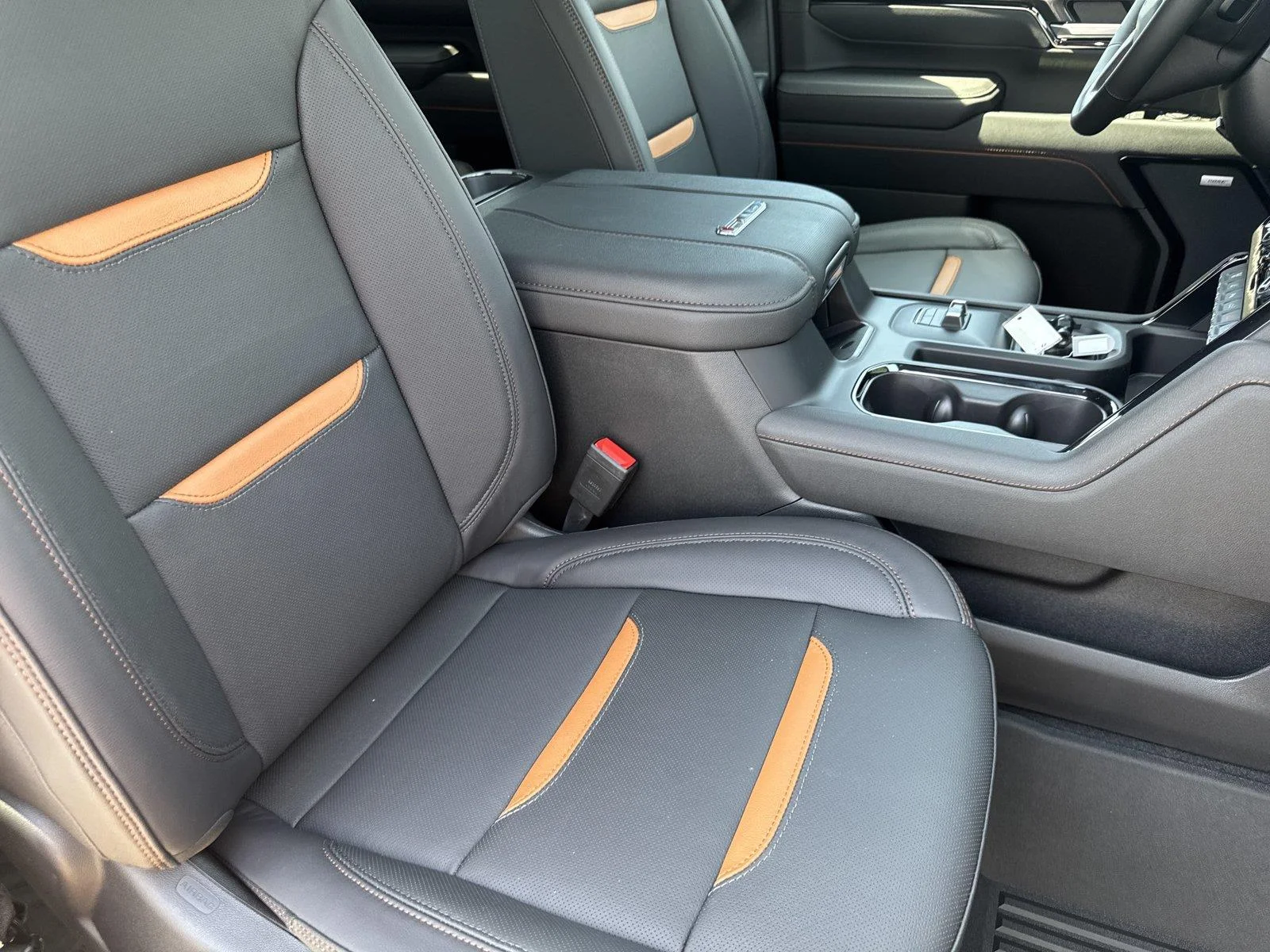 2026 GMC Sierra 2500HD AT4 - Photo 36