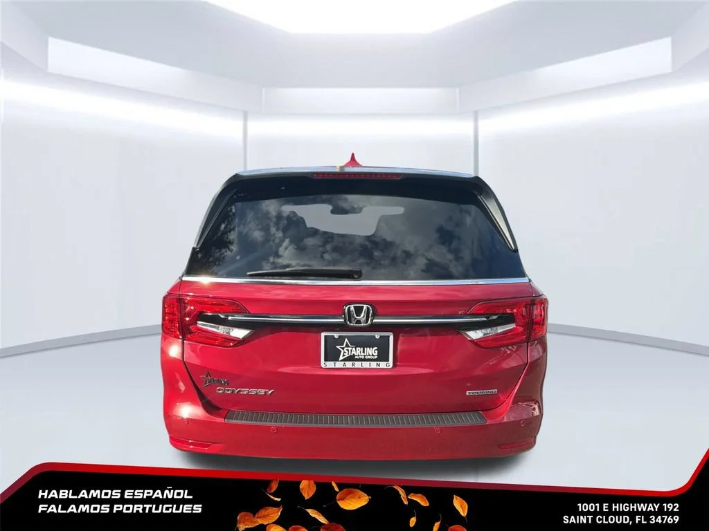 Used 2023 Red Honda Touring image 5