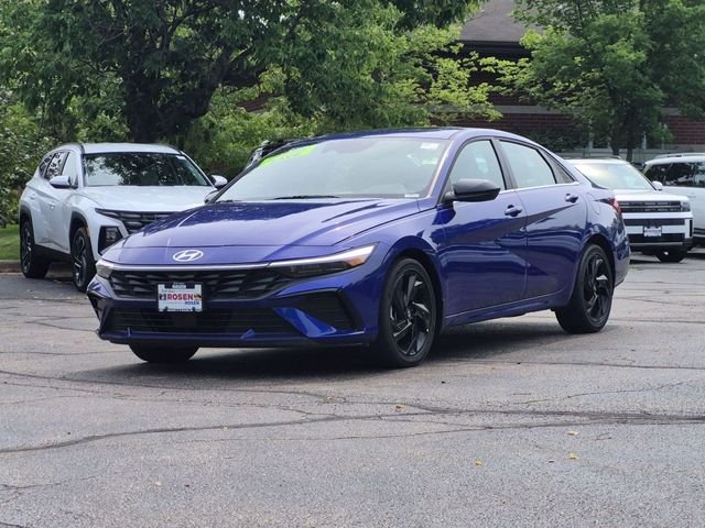 Used 2026 Blue Hyundai SEL Sport image 3