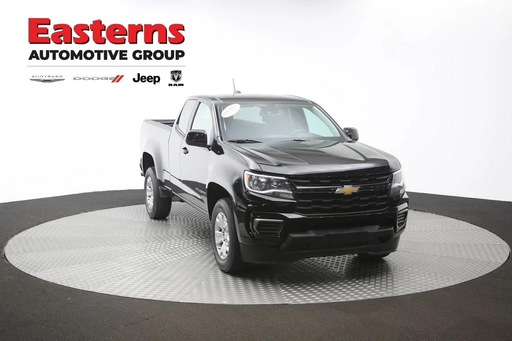 Used 2022 Black Chevrolet LT image 63