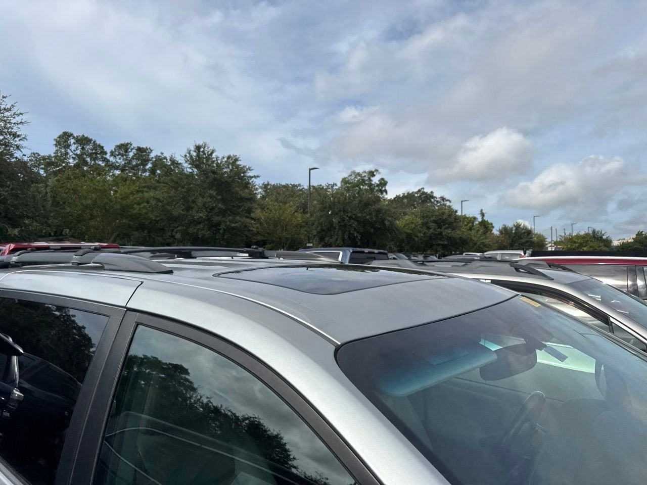 Used 2016 Silver Toyota XLE image 5