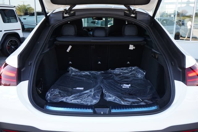New 2026 MANUFAKTUR Moonlight White Metallic Mercedes-Benz AMG® GLE 53 4MATIC+ Coupe image 49
