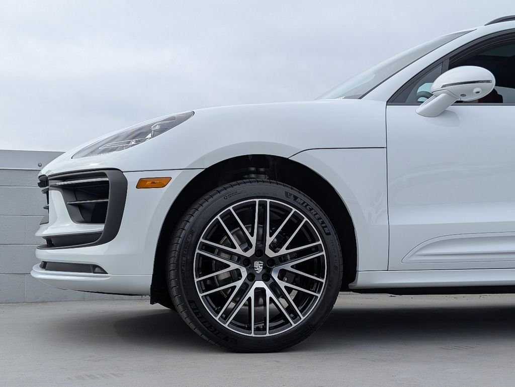 2026 Porsche Macan S - Photo 9