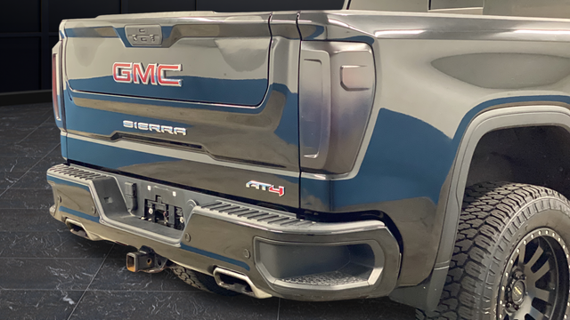 Used 2021 Onyx Black GMC AT4 image 46