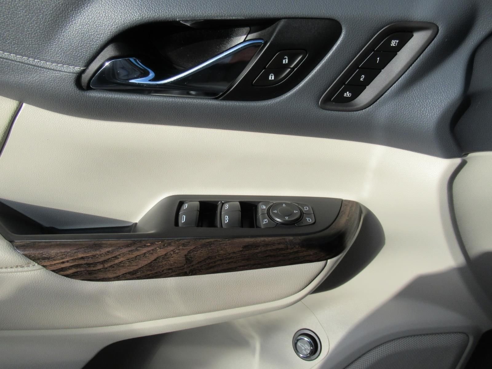 Used 2021 Gray GMC Denali image 22
