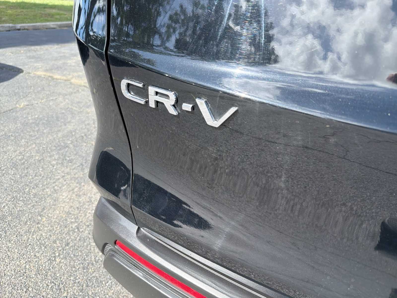 2024 Honda CR-V LX - Photo 18