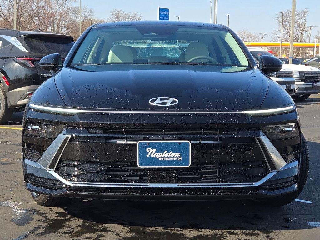 New 2026 Black Hyundai SEL Sport image 4