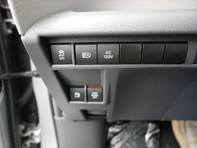 Certified Used 2024 CELESTIAL SILVER Toyota  image 33